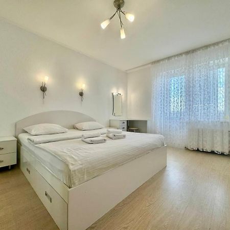 Apartpoltava Стильні Білосніжні Апартаменти, 2-Окремі Кімнати , Документи Для Відрядження , Банківський Чек Exterior foto
