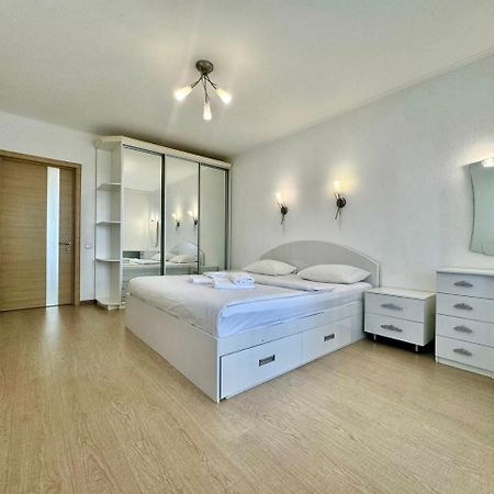 Apartpoltava Стильні Білосніжні Апартаменти, 2-Окремі Кімнати , Документи Для Відрядження , Банківський Чек Exterior foto