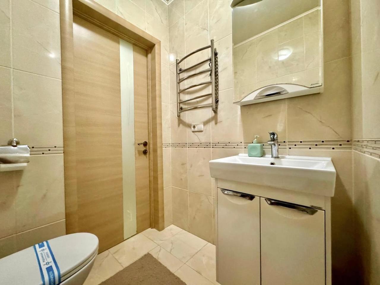 Apartpoltava Стильні Білосніжні Апартаменти, 2-Окремі Кімнати , Документи Для Відрядження , Банківський Чек Exterior foto